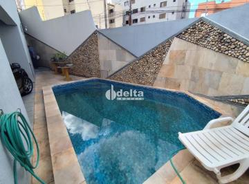 Photo 1 · Casa residencial disponível para Locação E Venda no bairro Cazeca em Uberlândia-MG.