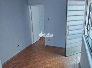 Casa · 130m² · 2 Quartos · 2 Vagas · Casa disponível para locação no bairro Lídice em Uberlândia-MG