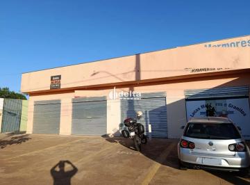 Comercial · 130m² · Galpão disponível para locação e venda no bairro Morada Nova em Uberlândia-MG