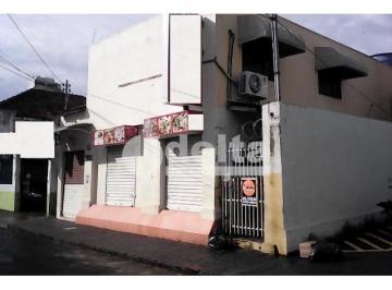 Comercial · 100m² · Casa comercial disponível para locação no bairro Centro em Uberlândia-MG