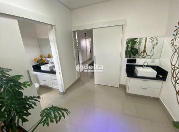 Comercial · 16m² · Sala comercial disponível para locação no bairro Jardim Karaíba em Uberlândia - MG