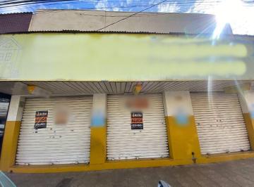 Comercial · 380m² · 1 Vaga · Loja disponível para locação no bairro Martins em Uberlândia-MG.