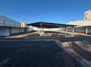 Photo 1 · Terreno disponível para locação no bairro Brasil em Uberlândia-MG