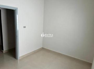 Casa · 350m² · 3 Quartos · 1 Vaga · Casa disponível para Locação residencial ou comercial no bairro Martins em Uberlândia-MG