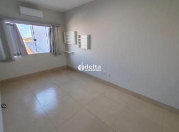 Comercial · 75m² · Loja disponível para locação no bairro Luizote de freitas em Uberlândia-MG