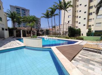 Apartamento · 135m² · 3 Quartos · 2 Vagas · Apartamento com 3 quartos sendo 1 suíte disponível para locação no bairro Santa Mônica em Uberlândia