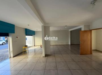 Comercial · 100m² · Loja disponível para locação no bairro Fundinho em Uberlândia-MG