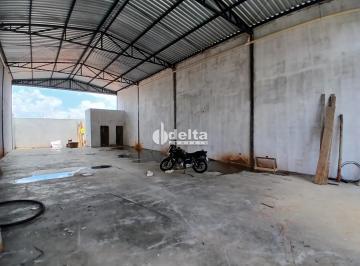 Comercial · 230m² · Galpão disponível para locação e venda no bairro Jardim Holanda em Uberlândia-MG