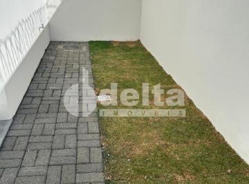 NULL · Galpão disponível para locação no bairro Granada em Uberlândia-MG