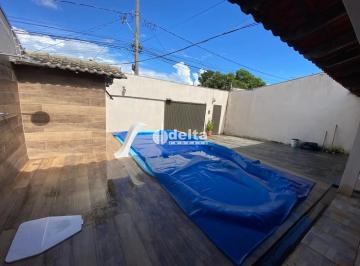 Casa · 250m² · 3 Quartos · 3 Vagas · Casa residencial com 3 quartos sendo 1 suíte disponível para locação no bairro Nova Uberlândia em Ub