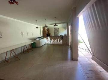 Casa · 467m² · 4 Quartos · 4 Vagas · Casa Residencial ou comercial disponível para locação no bairro Tabajaras em Uberlândia - MG