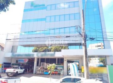 Comercial · 26m² · 1 Vaga · Sala disponível para locação no bairro Osvaldo Rezende em Uberlândia-MG
