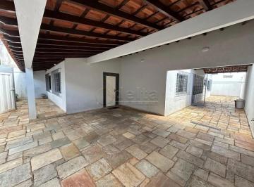 Photo 1 · Casa comercial/residencial disponível para locação no bairro Santa Mônica em Ube
