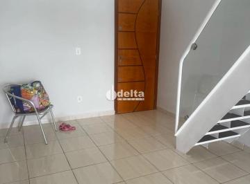 Apartamento · 159m² · 3 Quartos · 3 Vagas · Apartamento disponível para locação no bairro Laranjeiras em Uberlândia-MG