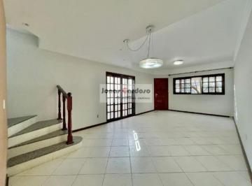Foto 01 · Imperdível casa à venda em Mogi das Cruzes-SP, Parque Santana! 3 quartos, 1 suíte, 1 sala, 3 banheir