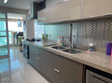 Apartamento de 4 quartos, Águas Claras · Apartamento reformado 3 suítes e 3 vagas financiamento vista livre reformado