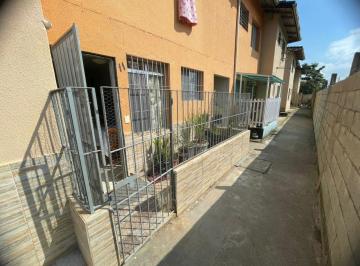 Casa de 2 quartos, Itanhaém · apartamento á venda com 2 quartos em rua calçada em Itanhaém