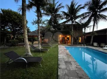Casa · 400m² · 5 Quartos · 4 Vagas · Sobrado com 5 quartos à venda em Guaiúba - SP