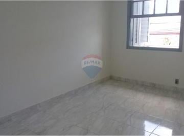 Casa · 140m² · 1 Quarto · Casa com 2 dormitórios em Santana!