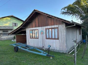 Casa · 60m² · 2 Quartos · 1 Vaga · Casa com amplo terreno no bairro Volta Redonda em Araquari
