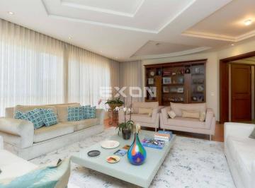 Apartamento · 271m² · 4 Quartos · 3 Vagas · Apartamento Alto Padrão no Juvevê