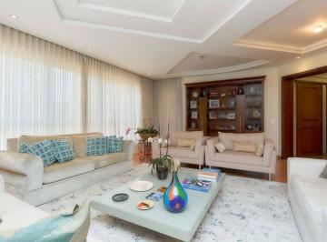 Apartamento · 271m² · 4 Quartos · 3 Vagas · Amplo Apartamento Face Norte com 3 Vagas no Coração do Juvevê