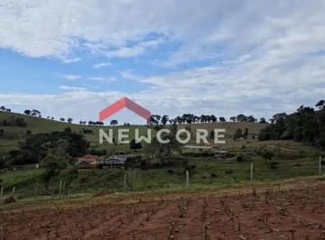 Rural · 500m² · 3 Quartos · Sítio em Pardinho - Centro - Pardinho/SP