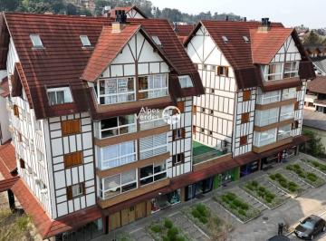 Apartamento · 4 Quartos · 2 Vagas · Vende-se Cobertura no Residencial Garten Berg, em Gramado, Centro, com 4 quartos.