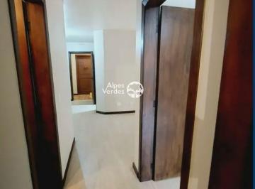 Apartamento · 75m² · 2 Quartos · 1 Vaga · Vende-se apartamento no centro de Canela-2 quartos-R$620.000,00