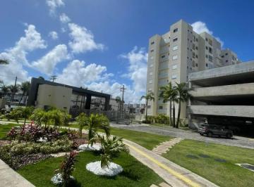 Apartamento encantador com garden privativo em Buraquinho. · Apartamento encantador com garden privativo em Buraquinho.
