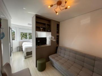 Apartamento · 27m² · 1 Quarto · Apartamento de 1 quarto no centro de Canela, mobiliado.