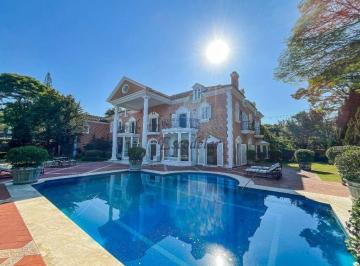 13c05584e579a217f81ec13b1970cc3123d354db · Casa para comprar com 5 suítes, 9 vagas, 989m² - Morumbi, São Paulo SP