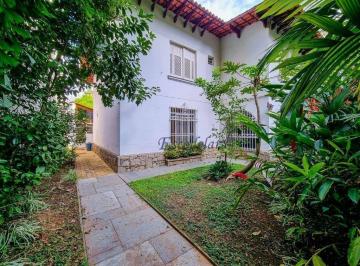 bac23d15a16a81a0abb07c1451c8843faccfbd9e · Casa à Venda em Rua Fechada no Jardim América . Oportunidade única.