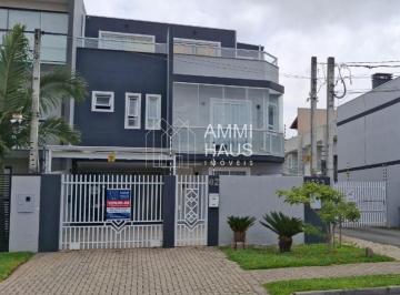 Casa · 240m² · 4 Quartos · 2 Vagas · Sobrado em Hauer - Curitiba
