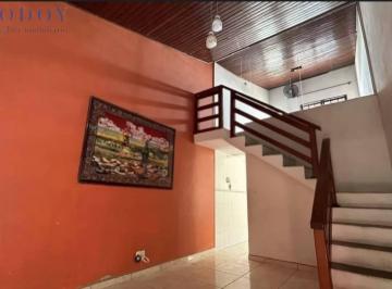 Casa · 235m² · 3 Quartos · 2 Vagas · Oportunidade! Casa com 3 dormitórios,mezanino, vista espetacular do terraço
