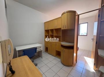Apartamento · 40m² · 1 Quarto · 1 Vaga · Apartamento mobiliado com 1 suíte, disponível para locação no bairro Santa Mônica em Uberlândia-MG