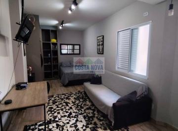 Apartamento · 36m² · 1 Quarto · Sala Living reformada próxima à praia em São Vicente