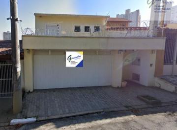 Casa · 279m² · 3 Quartos · 3 Vagas · Casa na Vila Rosália c 3 dorms, sendo 3 suítes, 3 vagas, 5 Wcs R$879.900
