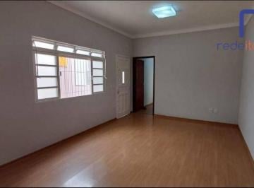 f6184185ad8e40638068e9d6ffc4d77e39865e5c · Casa com 3 dormitórios para alugar, 180 m² por R$ 3.000,00/mês - Oriente - Itajubá/MG