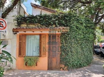 Casa · 99m² · 2 Quartos · Casa aconchegante na Vila Madalena com 99m² de área útil