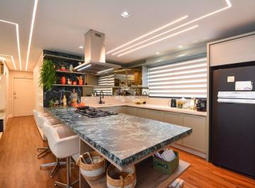 Apartamento · 230m² · 3 Quartos · Apartamento à venda - no Centro