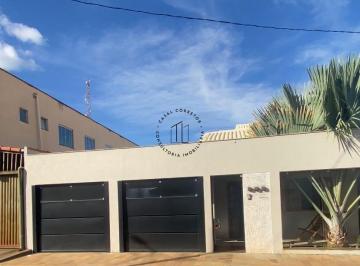Casa · 4 Quartos · 2 Vagas · Casa incrível no Bairro Sol Nascente!