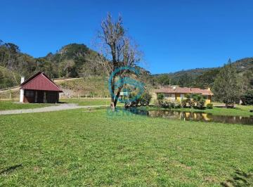 Rural · 3ha · 4 Quartos · Sítio na Serra Catarinense com Lagoa e Terreno de 30.700m² ( 3.7 Hectares ) à venda em Urubici/SC