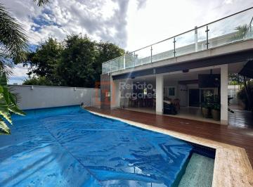 Casa · 432m² · 5 Quartos · 4 Vagas · Sobrado de alto padrão no Condomínio do Lago com fundo para mata