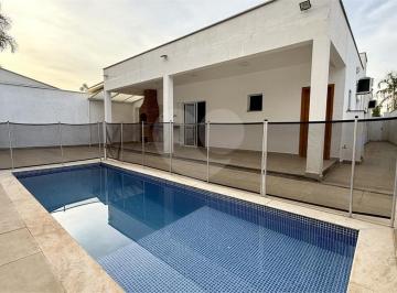 Casa · 200m² · 3 Quartos · 4 Vagas · Condomínio com 3 quartos à venda em Ondas - SP