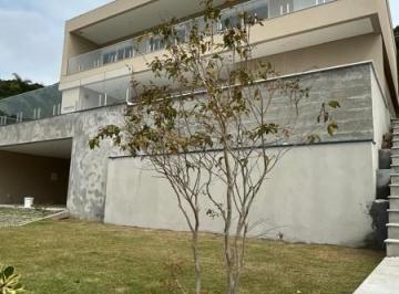 0_72582_776010.jpg · CASA em FLORIANOPOLIS - PRAIA BRAVA