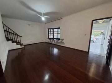 Casa · 260m² · 3 Quartos · 2 Vagas · Casa espaçosa para locação no Jardim São José, Bragança Paulista