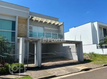 e72b595a · Casa, 3 dormitórios, 210 m², em Parque da Matriz