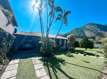 Casa · 220m² · 4 Quartos · 4 Vagas · Casa em Itacoatiara, Niterói/RJ de 220m² 4 quartos à venda por R$ 2.900.000,00