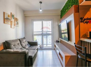 Apartamento · 53m² · 2 Quartos · 1 Vaga · Apartamento com 2 Quartos e 1 banheiro à Venda, 53 m² por R$ 340.000